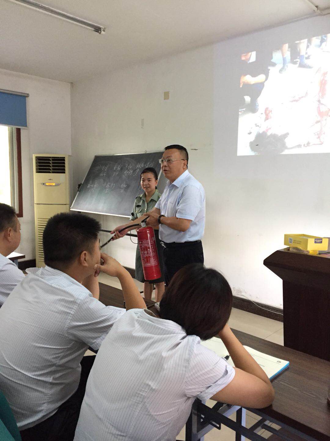 消防安全培（péi）訓11.jpg